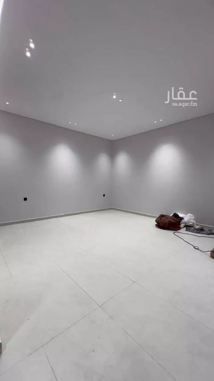 دور للبيع في شارع أبي القاسم بن مكي, حي طيبة, مدينة الرياض, منطقة الرياض صورة 5