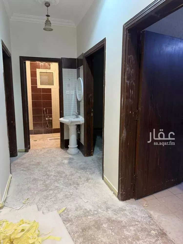 شقة للإيجار في شارع أحمد بن محمد بن دلة, حي السعادة, مدينة الرياض, منطقة الرياض