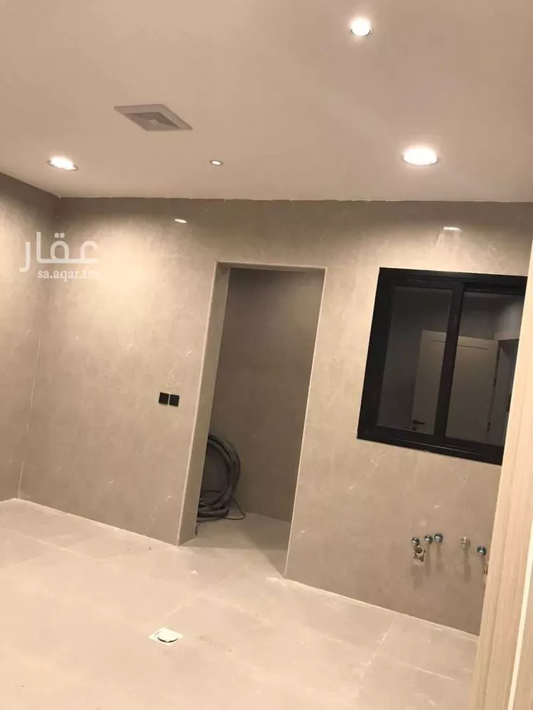 فيلا للبيع في شارع عفيف الغفاري, حي ضاحية الملك فهد, مدينة الدمام, المنطقة الشرقية صورة 3