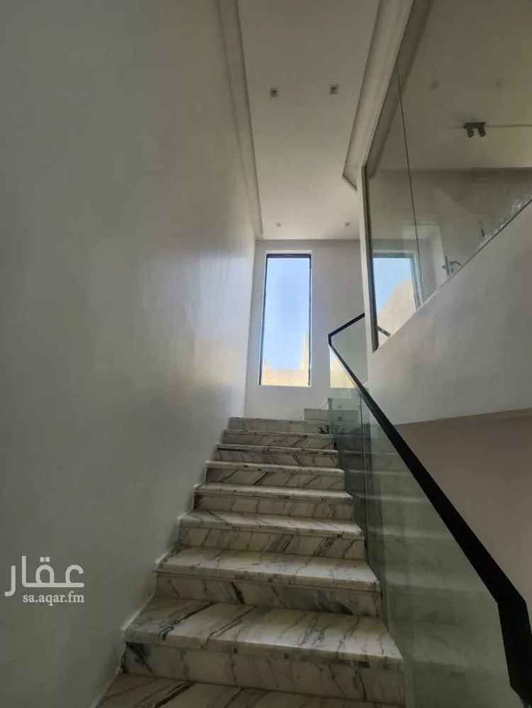 فيلا للإيجار في شارع أبي عقيل الزرقي, حي السعادة, مدينة الرياض, منطقة الرياض صورة 4