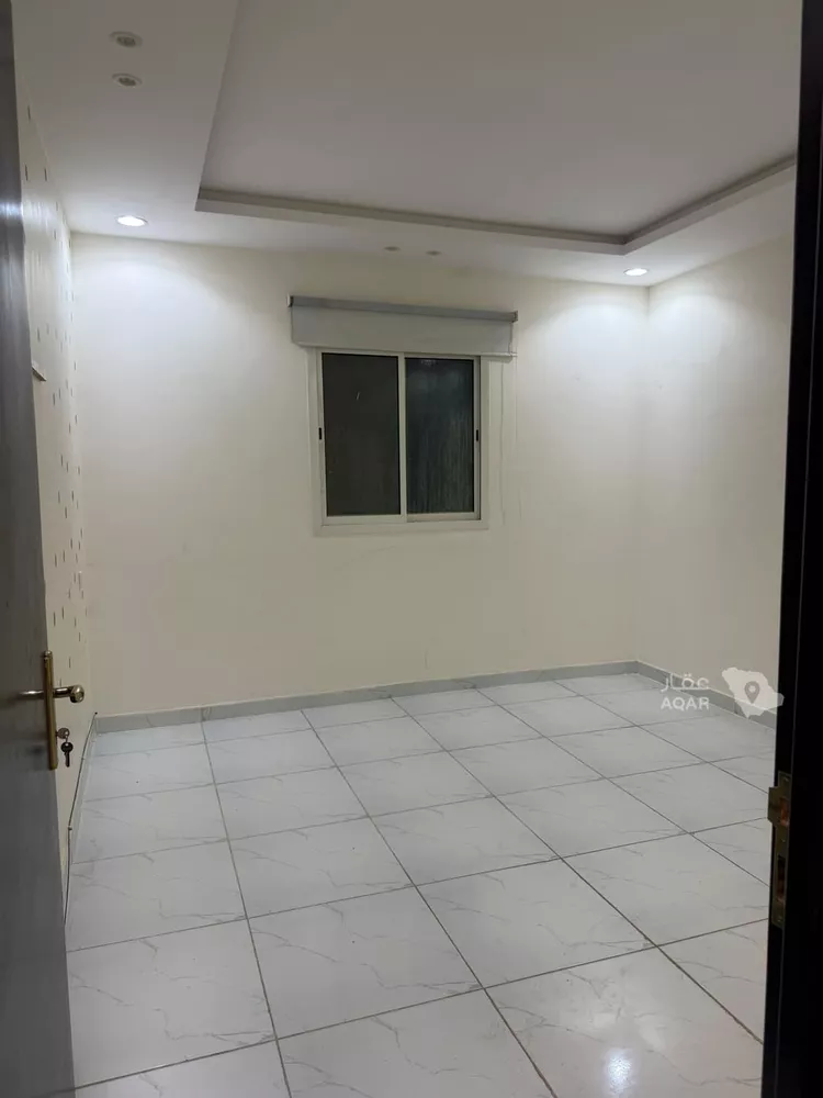 شقة للإيجار في شارع ممر34, حي السعادة, مدينة الرياض, منطقة الرياض 9