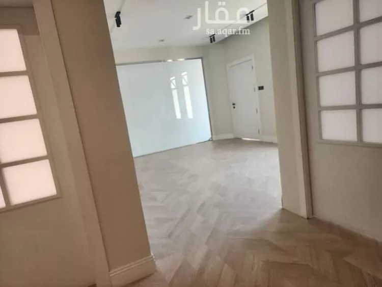 فيلا للإيجار في شارع أبي عقيل الزرقي, حي السعادة, مدينة الرياض, منطقة الرياض