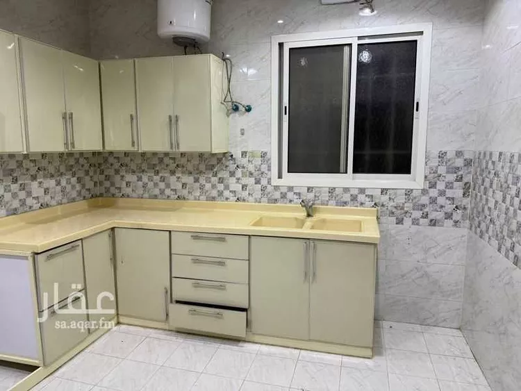 شقة للإيجار في شارع الفخر الأصبهاني, حي السعادة, مدينة الرياض, منطقة الرياض صورة 3