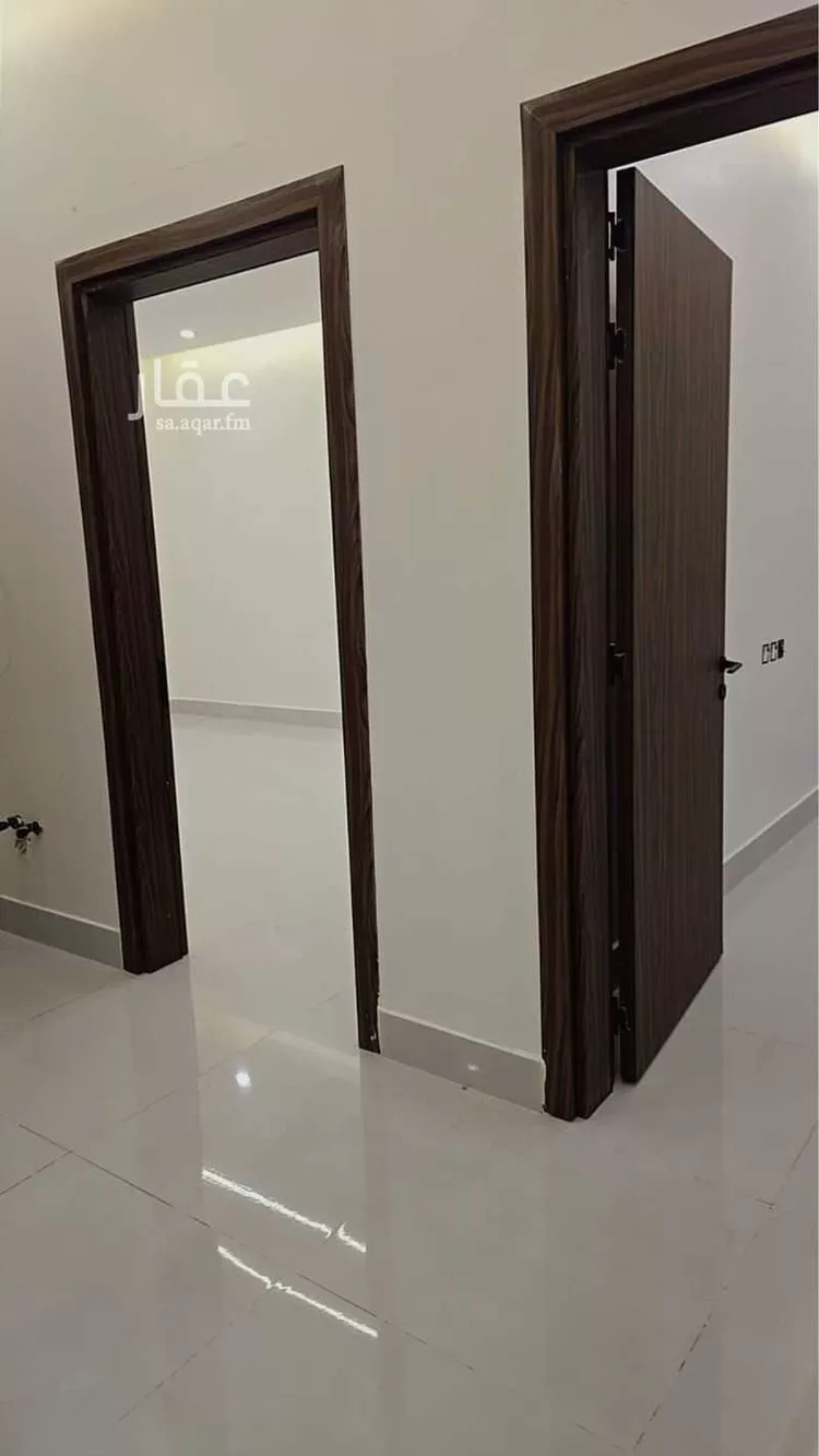 فيلا للبيع في شارع عام, حي المعيزيلة, مدينة الرياض, منطقة الرياض 6