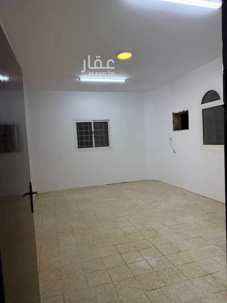 دور للإيجار في شارع الصداقة, حي السعادة, مدينة الرياض, منطقة الرياض صورة 4