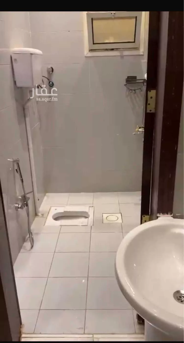 شقة للإيجار في شارع أحمد بن محمد بن دلة, حي السعادة, مدينة الرياض, منطقة الرياض صورة 5