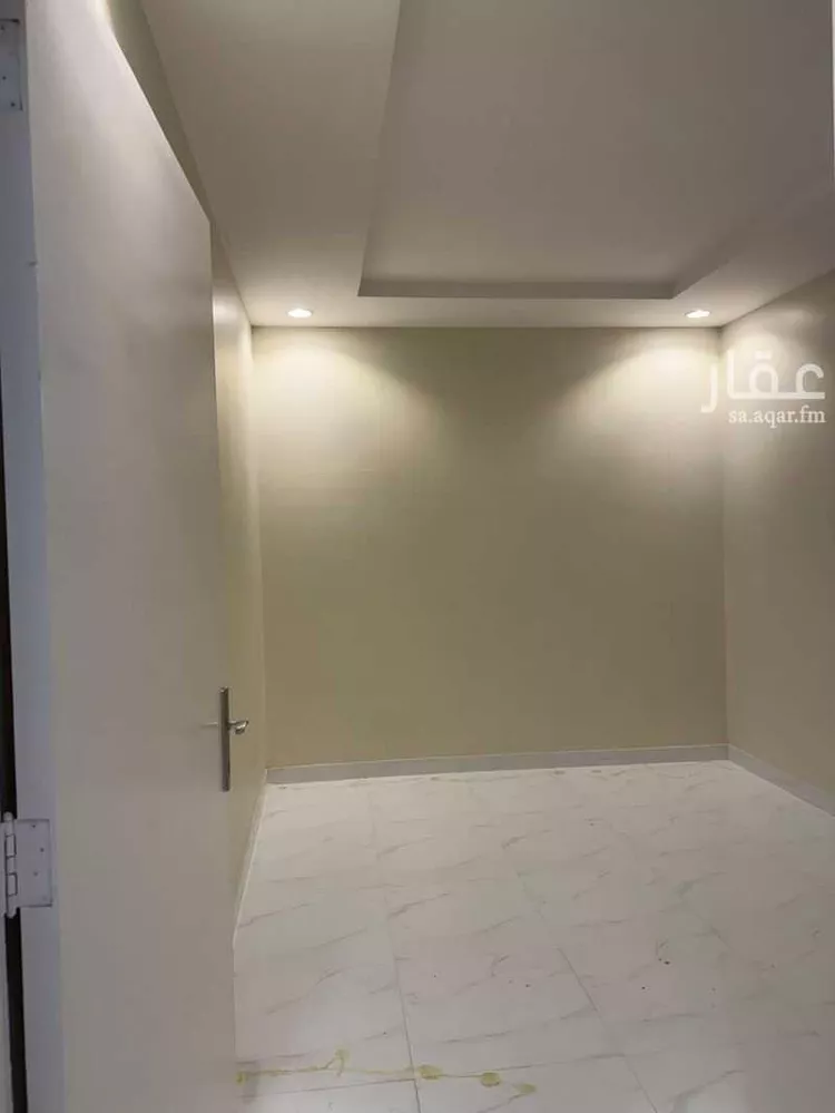 شقة للبيع في شارع الغمد, حي السعادة, مدينة الرياض, منطقة الرياض صورة 4