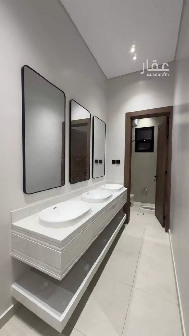 دور للبيع في شارع أبي القاسم بن مكي, حي طيبة, مدينة الرياض, منطقة الرياض صورة 2