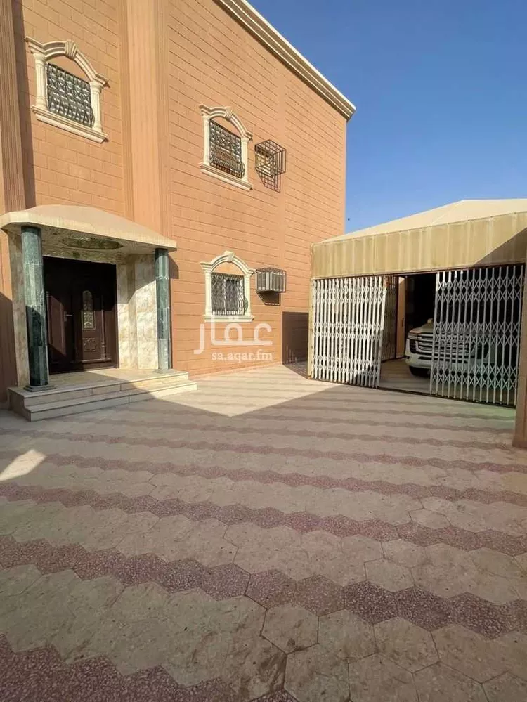 فيلا للبيع في شارع الأنبار, حي السعادة, مدينة الرياض, منطقة الرياض