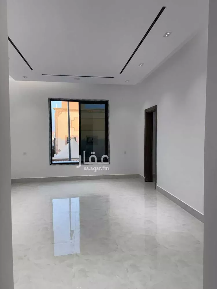 دور للبيع في شارع البريد, حي السعادة, مدينة الرياض, منطقة الرياض 7