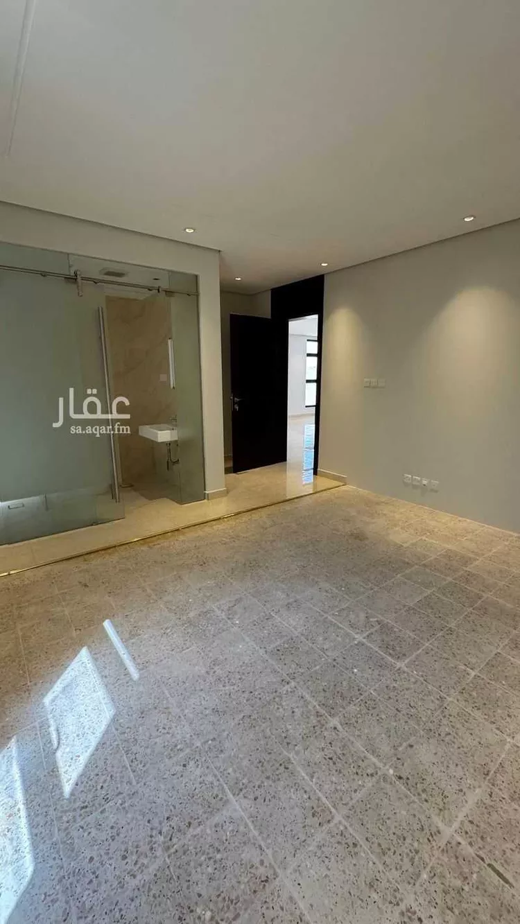 فيلا للإيجار في شارع عبدالرحمن التنوخي, حي القيروان, مدينة الرياض, منطقة الرياض صورة 3