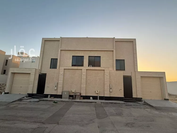 فيلا للبيع في شارع إسماعيل بن أبي اليسر, حي العارض, مدينة الرياض, منطقة الرياض صورة 3