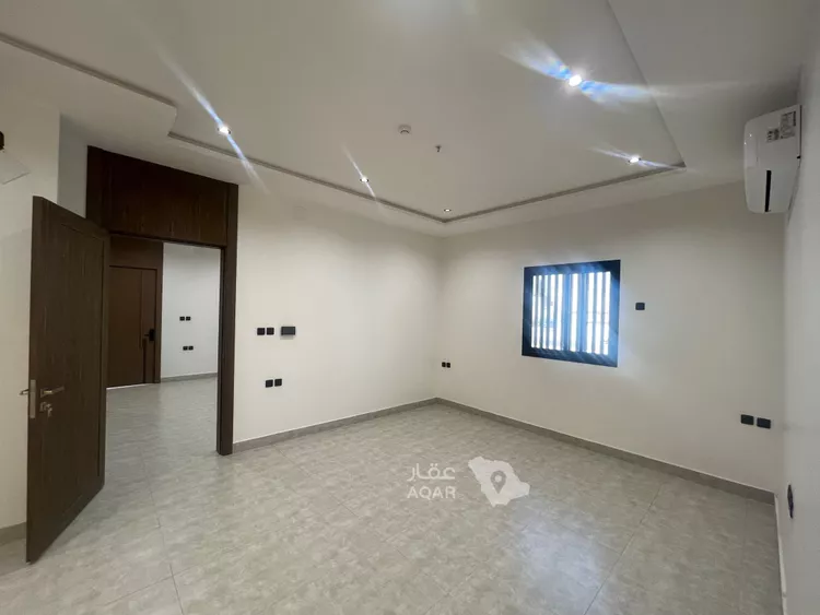شقة للإيجار في شارع الشيخ عبدالرحمن بن إسحاق بن عبدالرحمن, حي المنار, مدينة الرياض, منطقة الرياض 8