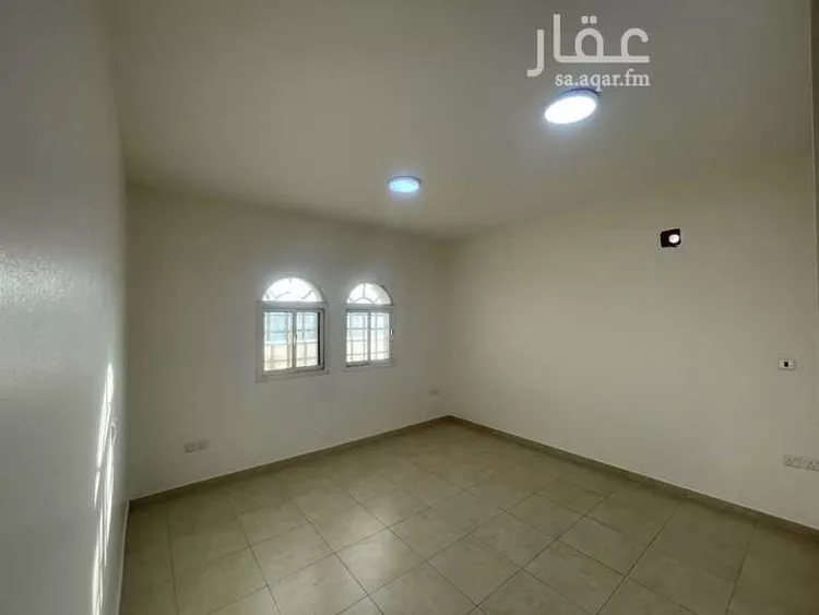 شقة للإيجار في شارع عبدالعزيز بن مرشد, حي الروضة, مدينة الرياض, منطقة الرياض صورة 4