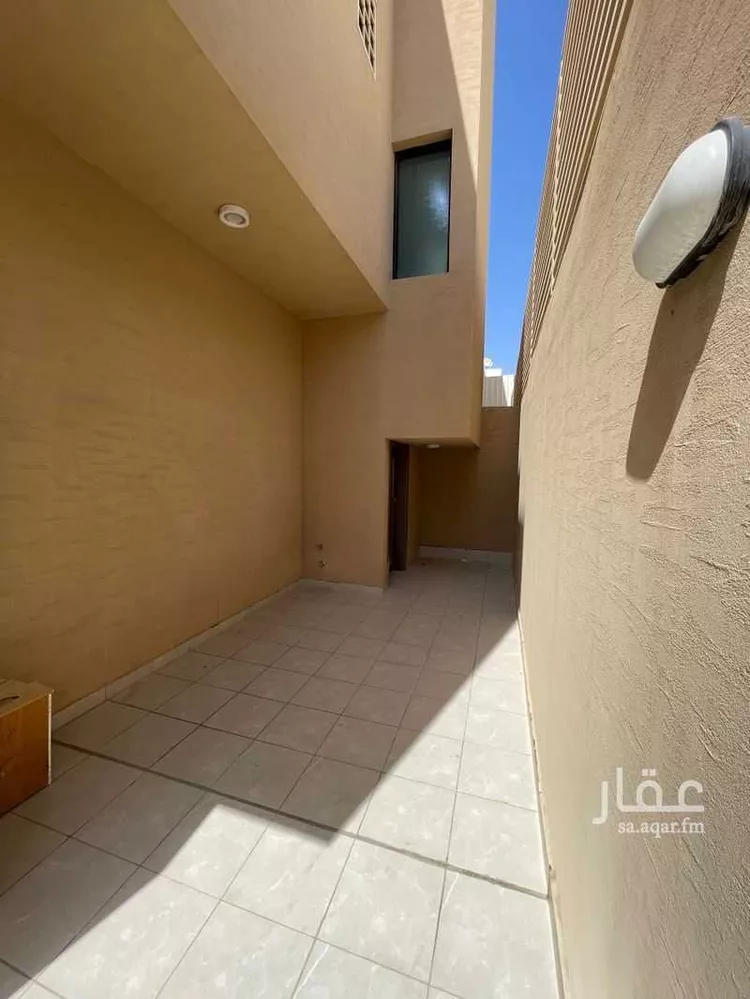دور للإيجار في شارع خويلد بن مرة, حي الروضة, مدينة الرياض, منطقة الرياض صورة 3