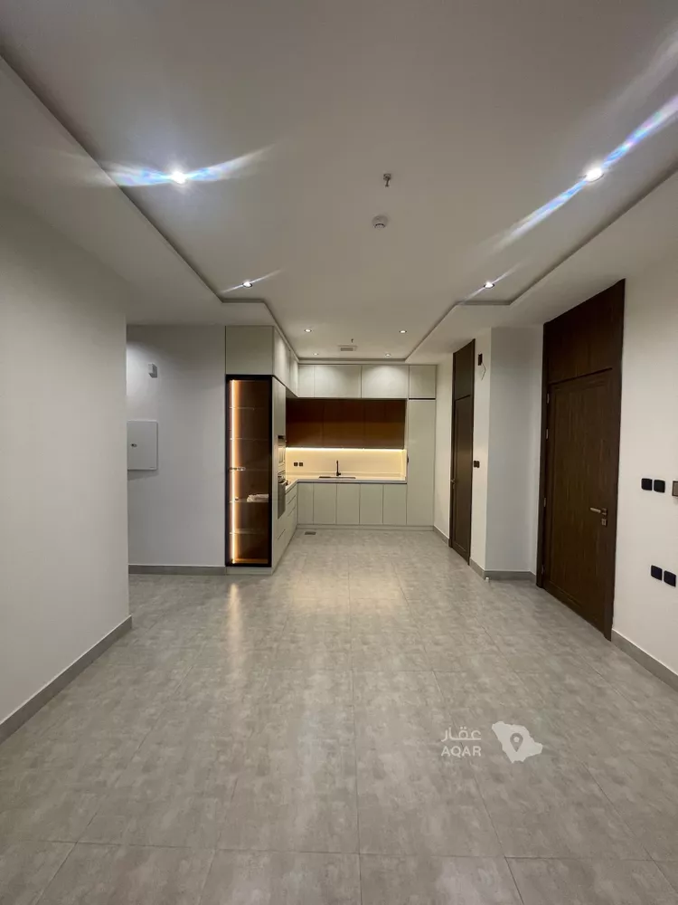 شقة للإيجار في شارع الشيخ عبدالرحمن بن إسحاق بن عبدالرحمن, حي المنار, مدينة الرياض, منطقة الرياض 9
