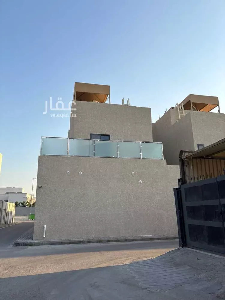فيلا للبيع في شارع المنذر بن يزيد, حي قرطبة, مدينة الخبر, المنطقة الشرقية 6
