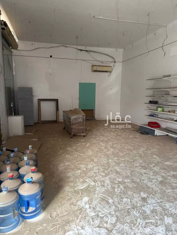 Commercial Office for Rent in Medina Bir Uthman صورة 3