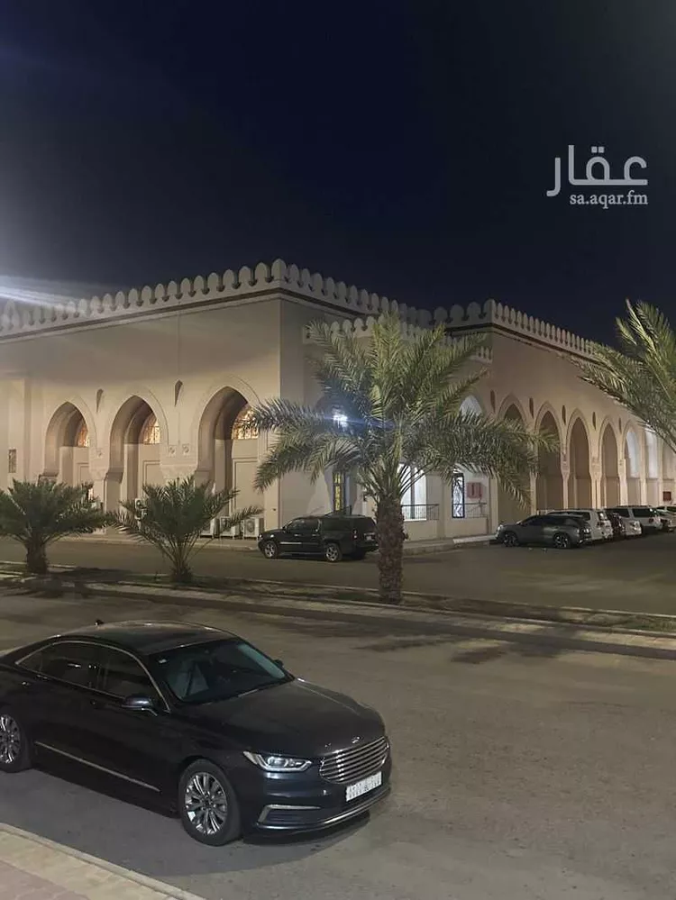 مكتب تجاري للإيجار في شارع ذر بن ابى ذر, حي بئر عثمان, مدينة المدينه المنوره, منطقة المدينة المنورة صورة 3