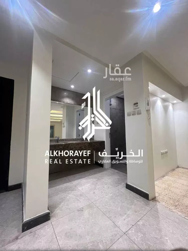 فيلا للبيع في شارع رقم 94, حي الياسمين, مدينة الرياض, منطقة الرياض صورة 2