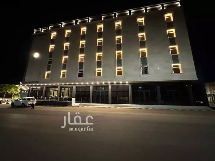 محل للإيجار في شارع خديجة بنت خويلد, حي البوادي, مدينة تبوك, منطقة تبوك صورة 3