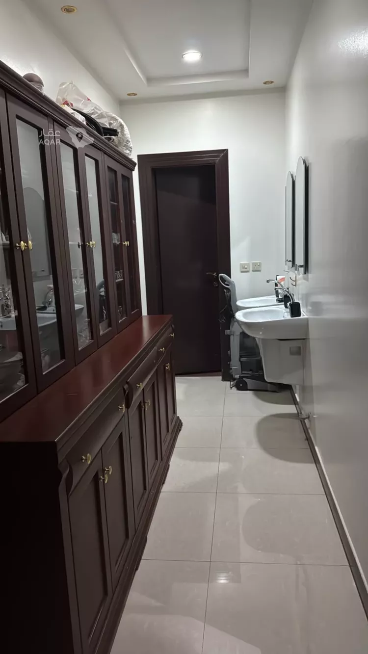 شقة للبيع في شارع الدلم, حي لبن, مدينة الرياض, منطقة الرياض 3