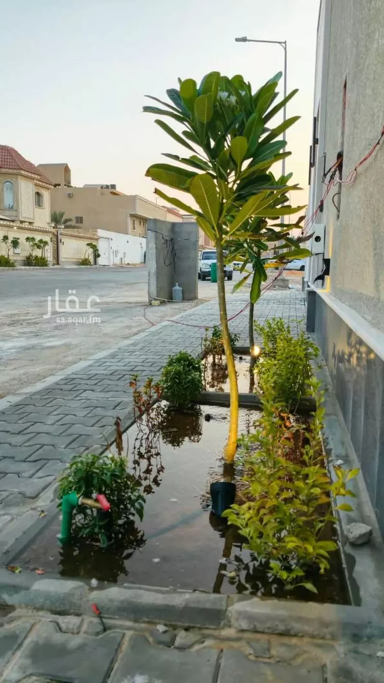 فيلا للبيع في شارع الجائزة, حي لبن, مدينة الرياض, منطقة الرياض 12