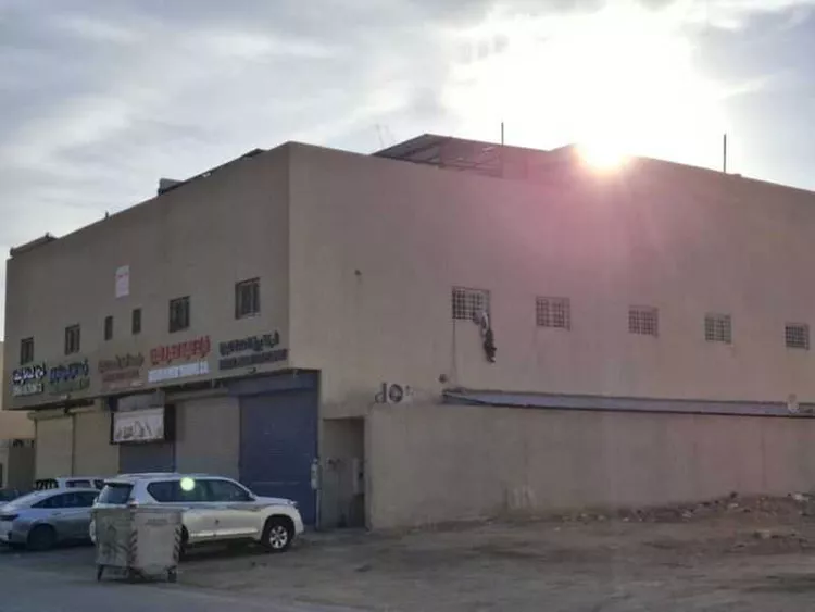 عمارة للبيع في شارع ضرار بن الازور, حي الخالدية, مدينة الرياض, منطقة الرياض صورة 3