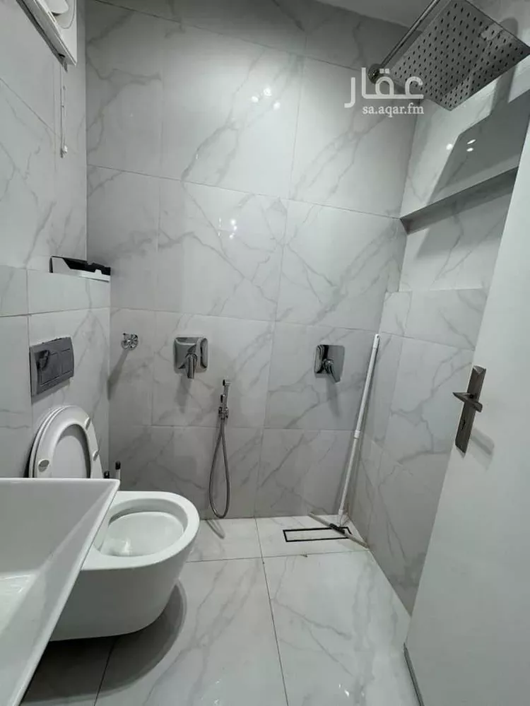 شقة للإيجار في شارع بلجرشي, حي العليا, مدينة الرياض, منطقة الرياض 6