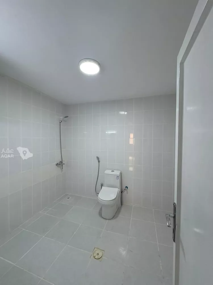عمارة للإيجار في شارع بلجرشي, حي العليا, مدينة الرياض, منطقة الرياض صورة 3