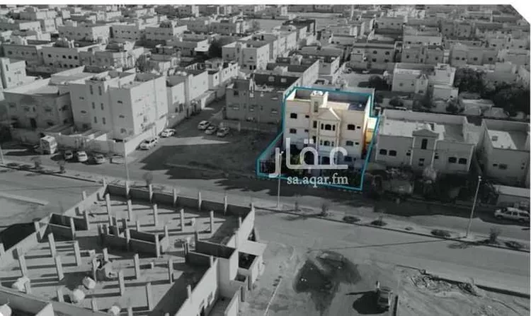 عمارة للبيع في شارع 401692, حي المروج, مدينة القريات, منطقة الجوف