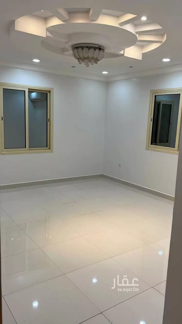 فيلا للإيجار في شارع الاشعريه, حي الشعلة, مدينة الدمام, المنطقة الشرقية صورة 3
