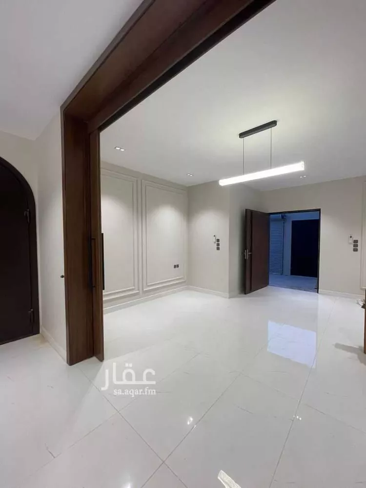 فيلا للبيع في شارع علاء الدين بيبرس, حي الصفاء, مدينة الرياض, منطقة الرياض صورة 5