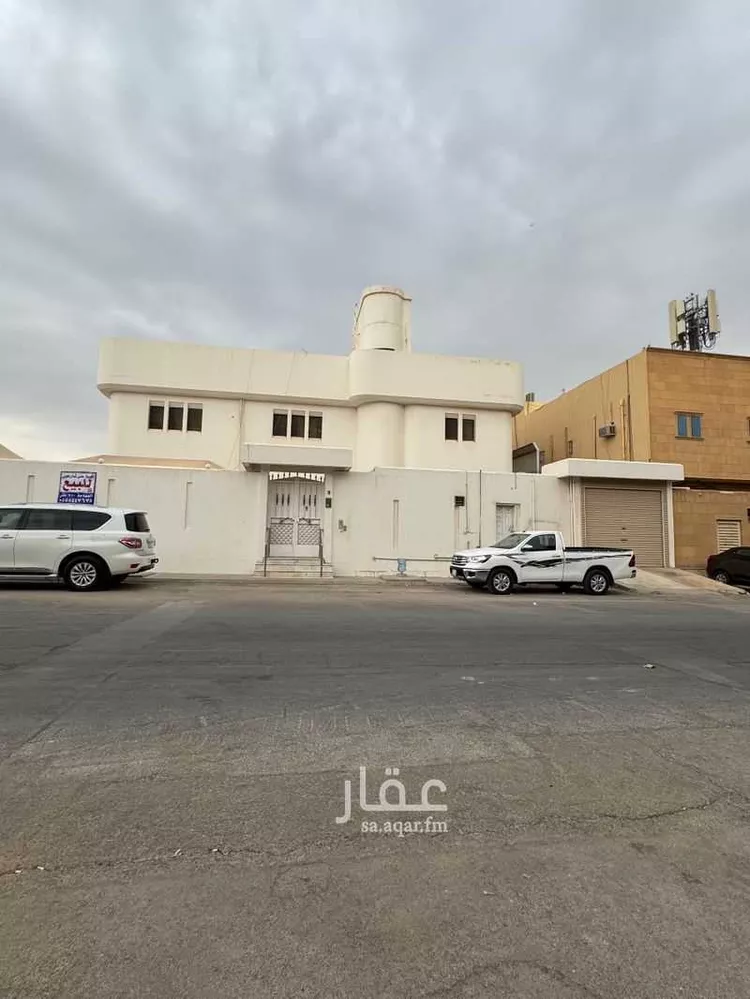 فيلا للبيع في شارع عبدالعزيز بن معمر ، حي الريان ، الرياض ، منطقة الرياض صورة 5