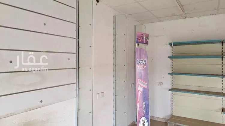 Shop for Rent in Abu `Arish Damd صورة 2