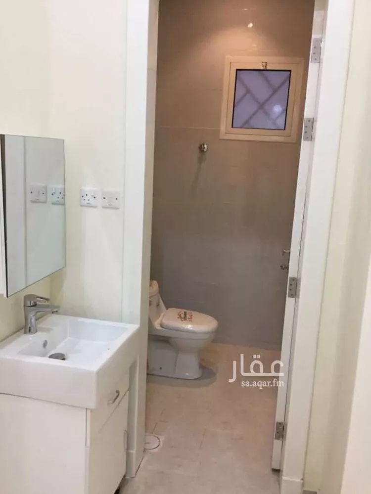 غرفة للإيجار في شارع عبيدالله بن عبدالكريم الرازي, حي الرمال, مدينة الرياض, منطقة الرياض صورة 3