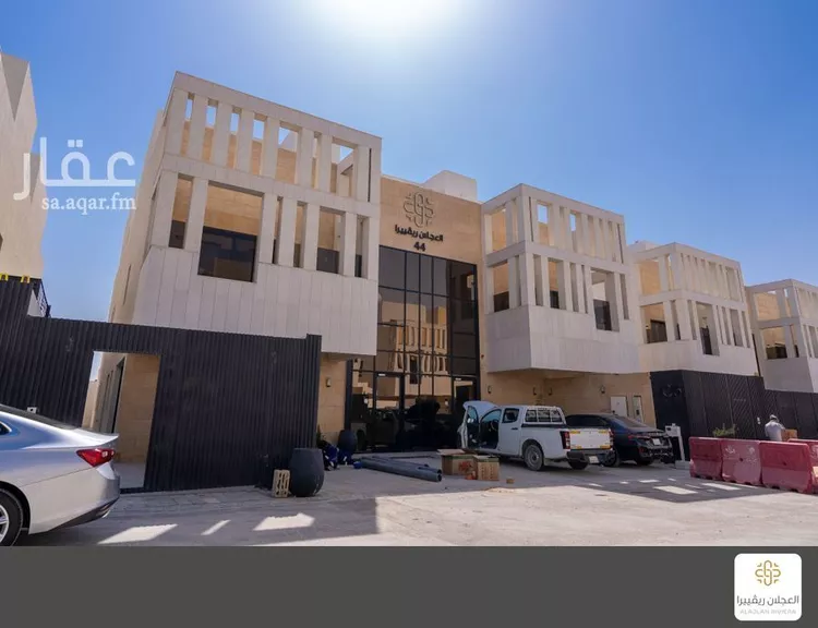 دور للبيع في شارع الخضراء, حي النفل, مدينة الرياض, منطقة الرياض صورة 2