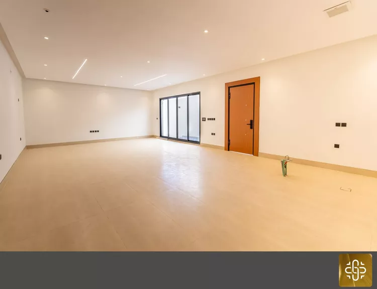 Floor for Sale in Riyadh Al Wadi 5