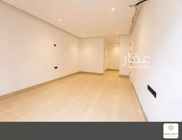 دور للبيع في شارع المرامية, حي الوادي, مدينة الرياض, منطقة الرياض صورة 4