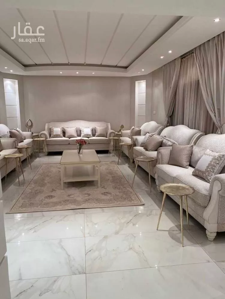 فيلا للبيع في شارع بدائع المرير, حي ظهرة البديعة, مدينة الرياض, منطقة الرياض