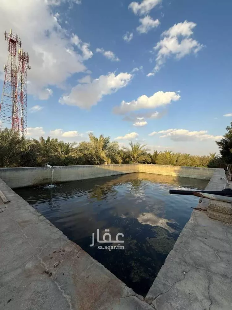 مزرعة للبيع في شارع الحصين بن الحارث القرشي, مدينة قريه ديراب, منطقة الرياض صورة 3