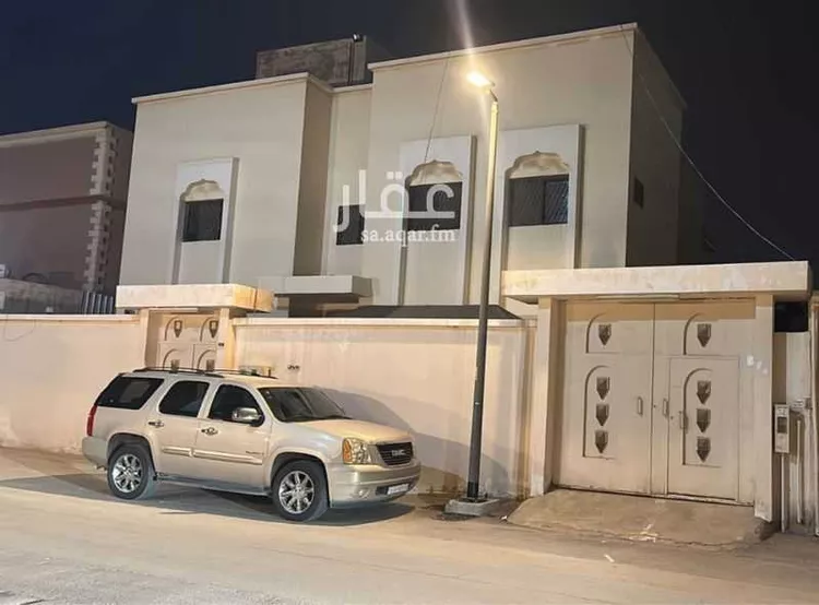 فيلا للبيع في شارع أبي محمد الضياء, حي ظهرة البديعة, مدينة الرياض, منطقة الرياض