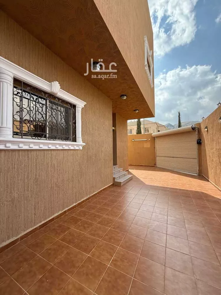 فيلا للبيع في شارع ابراهيم بن اسحاق, حي الغمير, مدينة امارة منطقة مكة المكرمة - الطائف, منطقة مكة المكرمة صورة 5