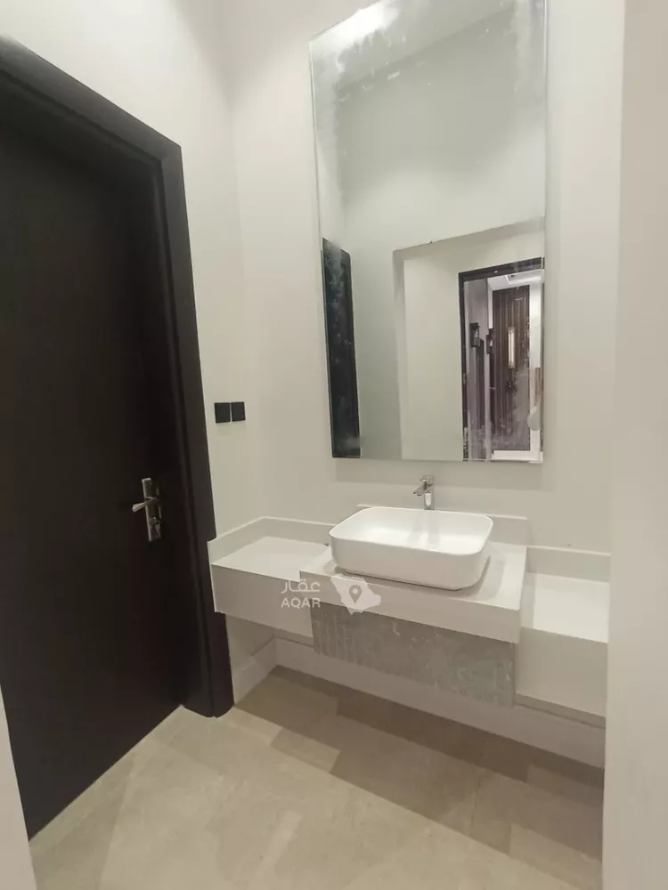 Building for Rent in Riyadh Dhahrat Laban