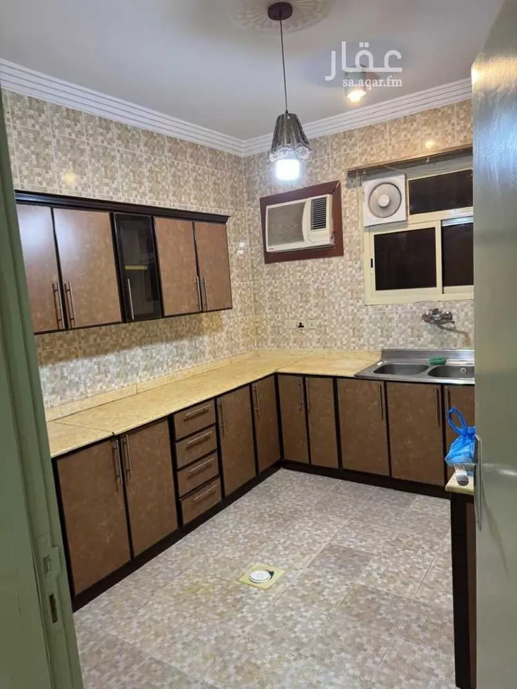 شقة للإيجار في شارع النبيع, حي ظهرة لبن, مدينة الرياض, منطقة الرياض