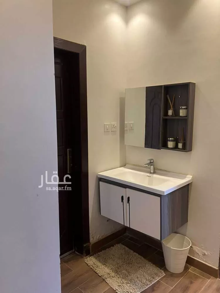 شقة للإيجار في شارع عسير, حي ظهرة لبن, مدينة الرياض, منطقة الرياض صورة 3