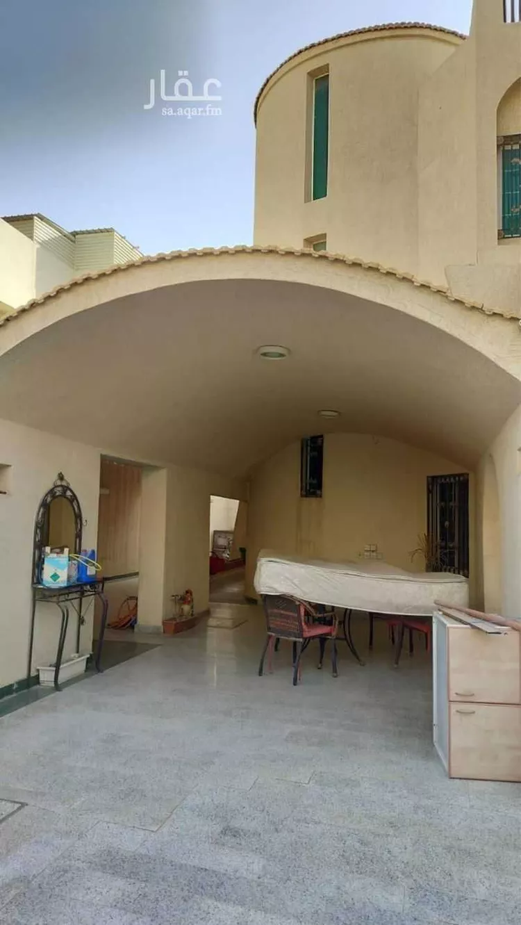 فيلا للبيع في شارع السفح, حي الملك سلمان, مدينة الرياض, منطقة الرياض