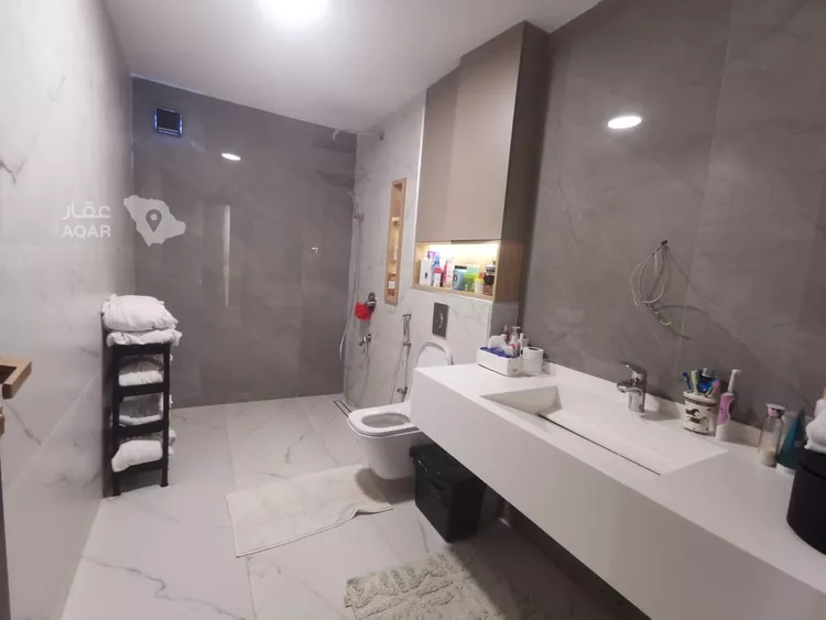 فيلا للبيع في شارع ابن مزين, حي المرسلات, مدينة الرياض, منطقة الرياض 10