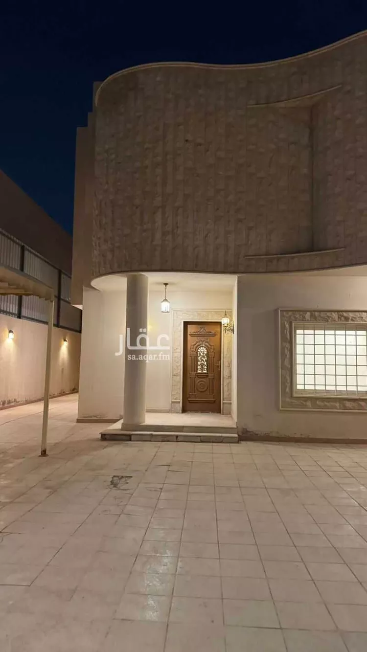 فيلا للبيع في شارع عبدالرحمن بن بريد, حي الملك سلمان, مدينة الرياض, منطقة الرياض صورة 3