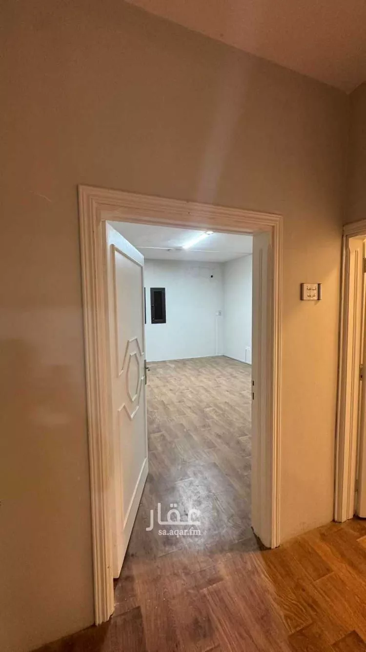 مكتب تجاري للإيجار في شارع الملك عبدالله ابن عبدالعزيز سعود الفرعي, حي الملك سلمان, مدينة الرياض, منطقة الرياض صورة 3